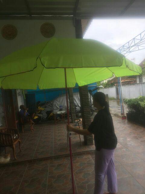Payung Tenda Polos 260cm Payung Pantai Cafe Bazar Pkl