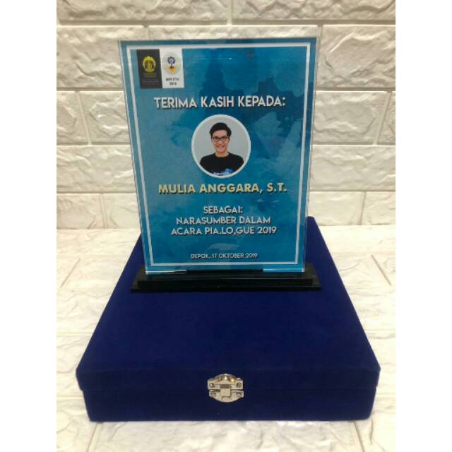 

Plakat custom + box bludu Termurahh 20x15