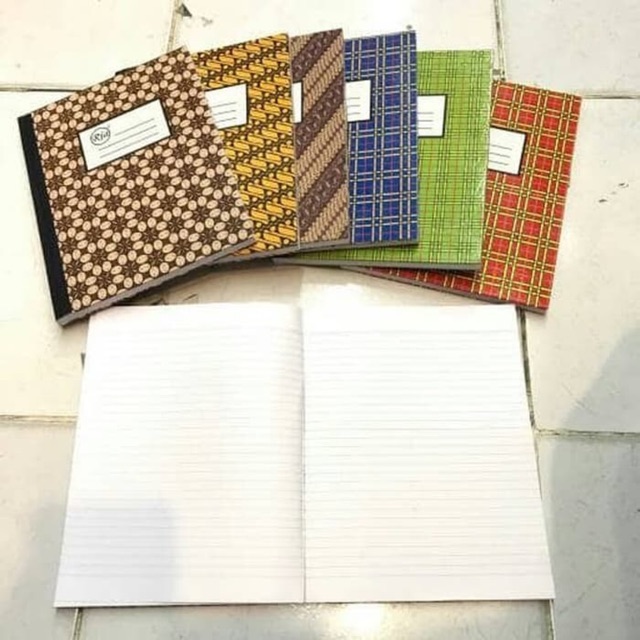 

BUKU KWARTO RIA 100 LEMBAR HARD COVER GROSIR TERMURAH- KCW