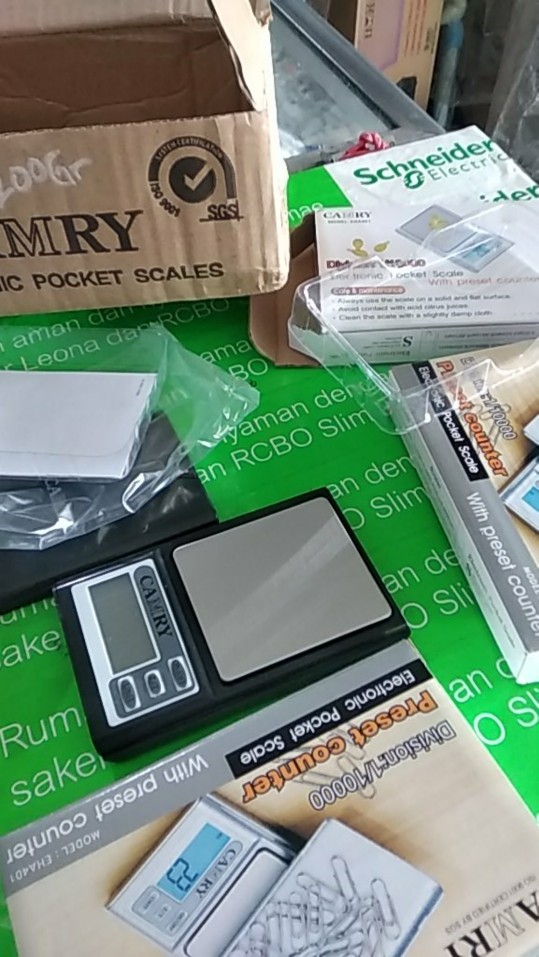 Timbangan Poket Digital Camry 200 Gram