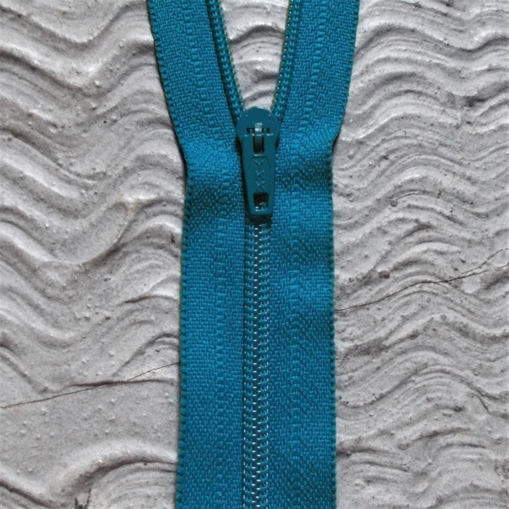 Resleting YKK 30 cm Biru
