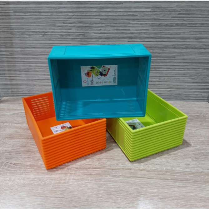

CLARIS - KOTAK PENSIL FANCY / TEMPAT SERBAGUNA - 0533
