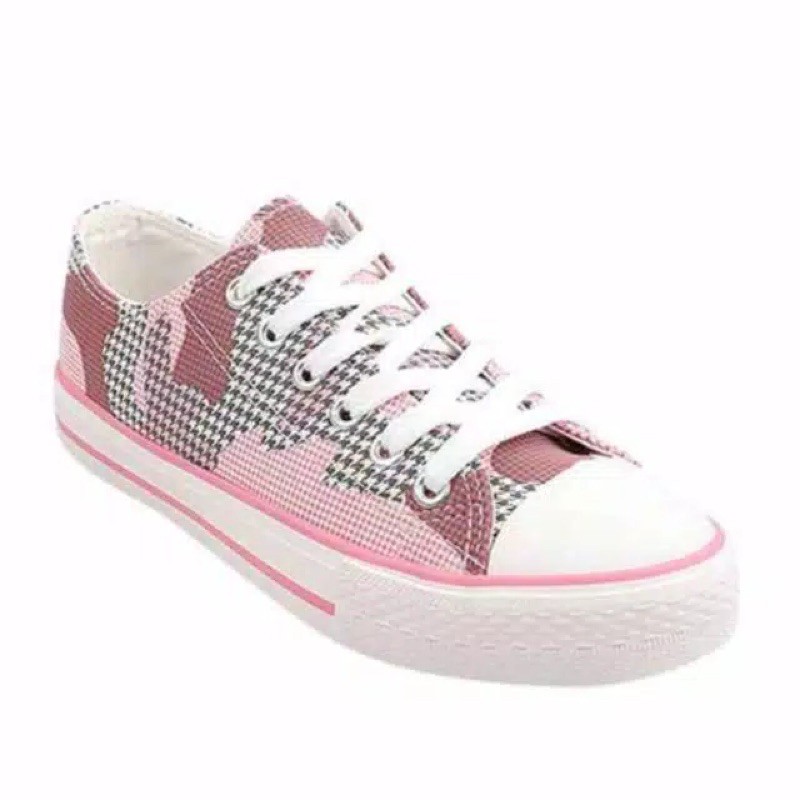 SEPATU WANITA HUSH PUPPIES SALE