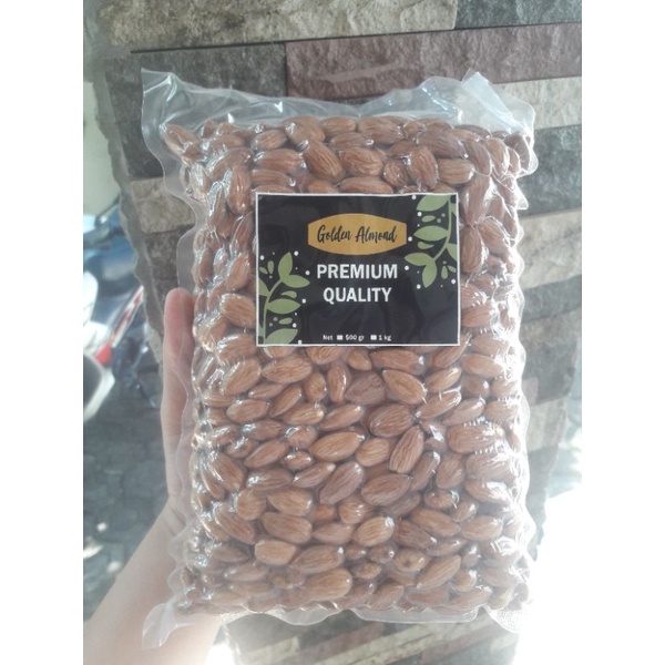 

Almond Kupas Panggang Kacang Almond Siap Makan 1 kg Cemilan Sehat Semarang