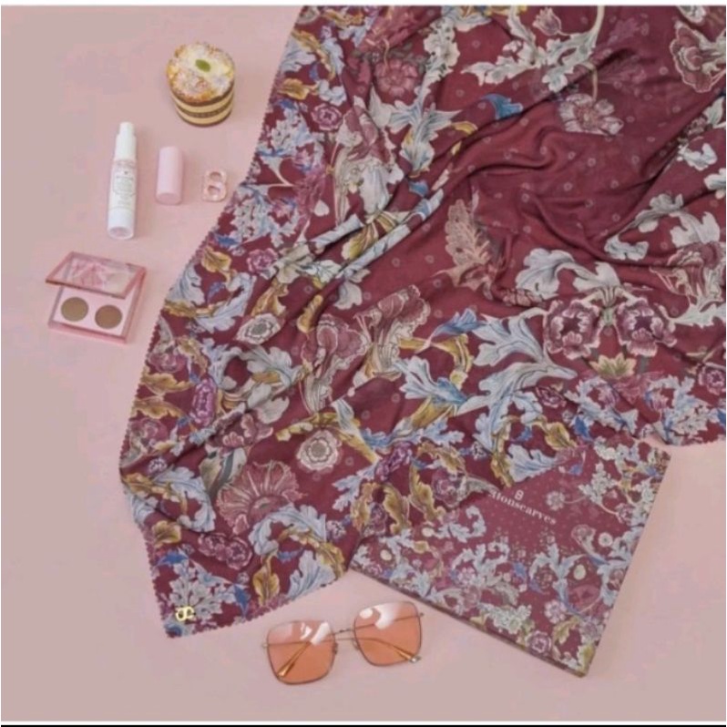 Royale series maroon XL buttonscarves