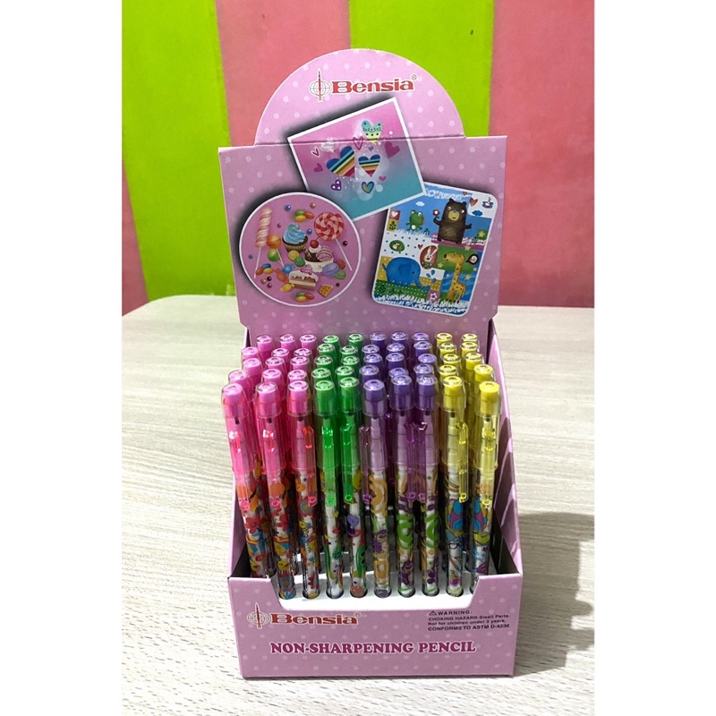 

Pensil susun bensia astronot bunga