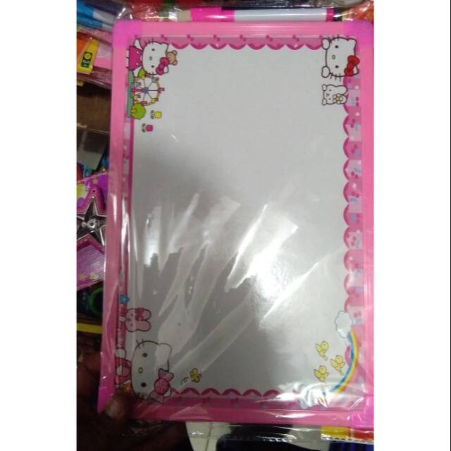 

Mainan anak papan tulis whiteboard karakter