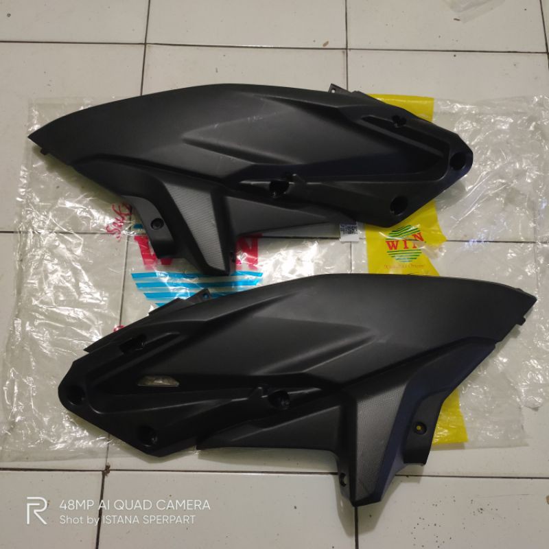 cover body side sambungan body samping kanan kiri vario techno 125 fi old KZR non original