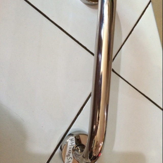 Pegangan tangan kamar mandi 30cm