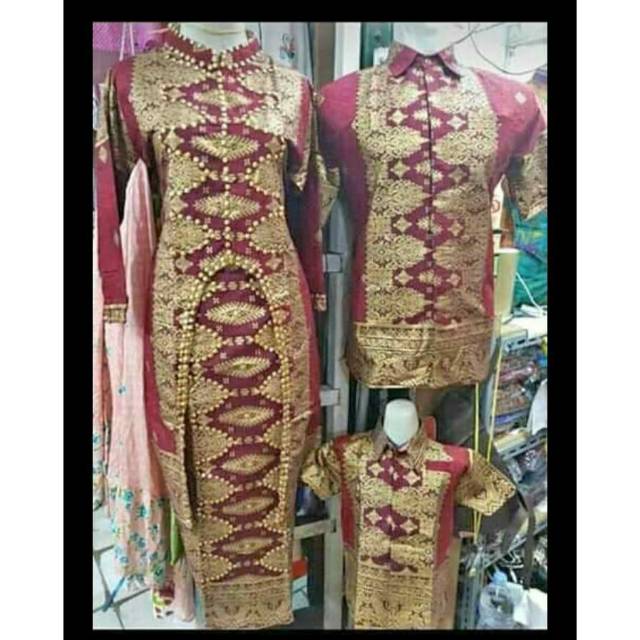 Batik couple palembang