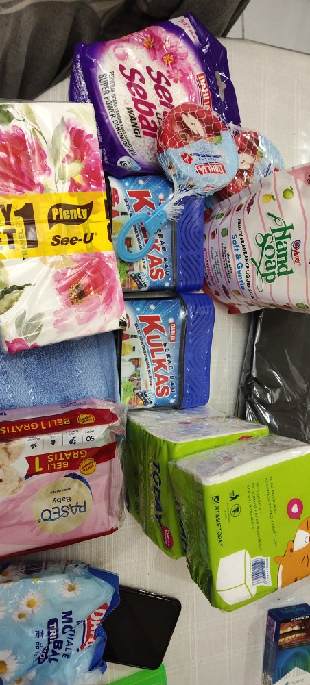 Plenty Travel Pack Tissue Premium [3 Ply/50 Sheet] - Buy 1 Get 1