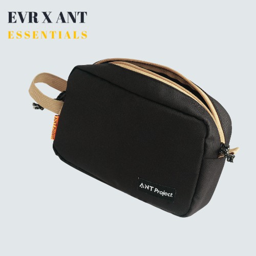 ☀ EVR X ANT ☀ Dopp Kit Irish Black - Pouch - Tas Tangan - Clutch