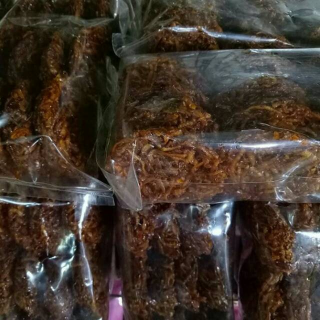 

Cakar Ayam | Cemilan Cakar Ayam