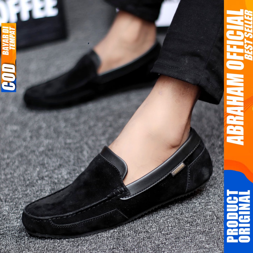 ABRHM x KILIAN Sepatu Slip On Pria Sepatu Pria Casual Sepatu Cowok/Cowo Ori Sepatu Kasual Slop Anti Slip Semi Formal Kerja Kuliah Gaya Santai Keren Kekinian Original Murah Terlaris