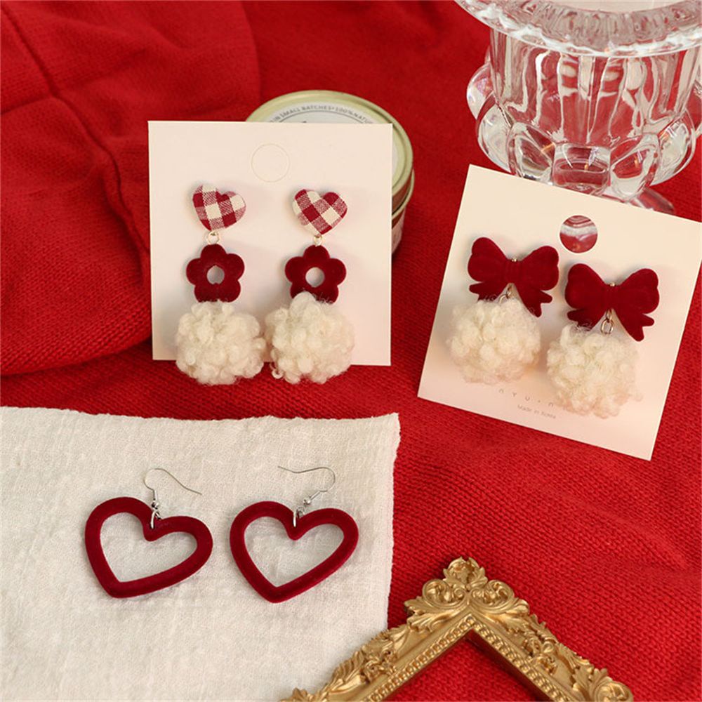 ROW Sweetly Stud Earrings Cute girl Ear Clip Christmas Earrings New Year Bow-knot Fashion Jewelry Sweet Earrings Temperament