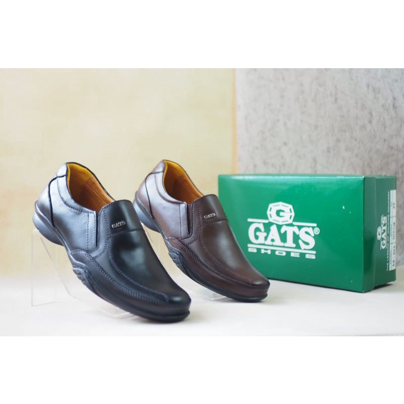 SEPATU PRIA KULIT ASLI GATS GO 7102