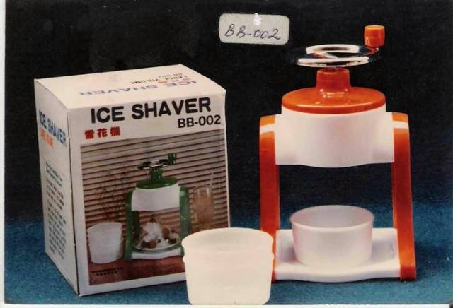 Serutan es manual BB 02 / ICE SHAVER