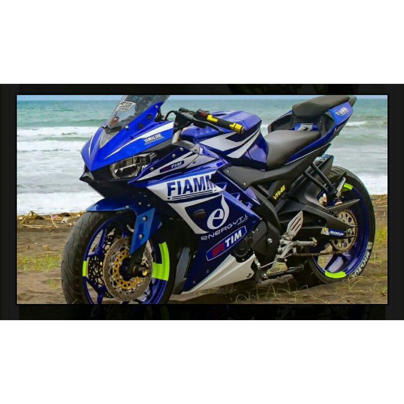 PAKET R15 BODY BELAKANG MODEL DUCATI + KONDOM TANGKI + TOPENG WINGLET  PNP R15 V2