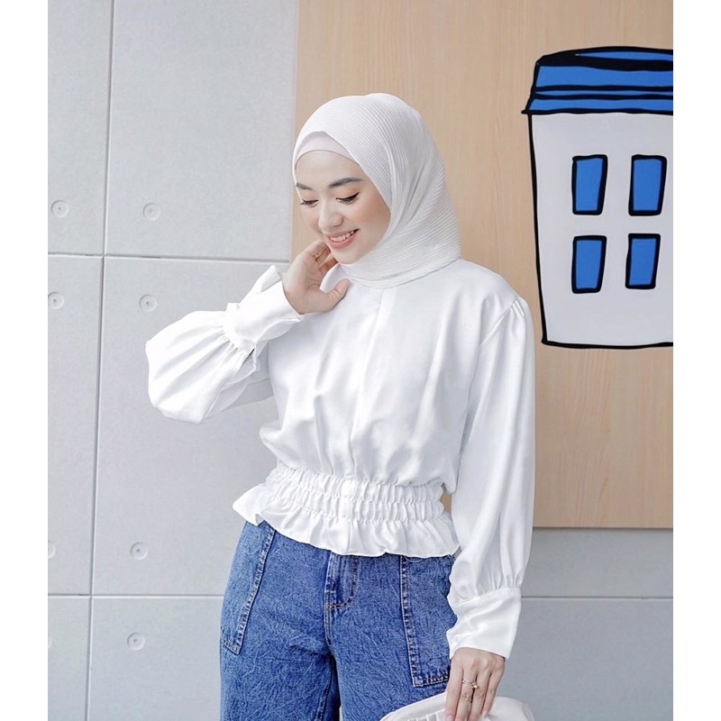 LUNE BLOUSE LENGAN BALON