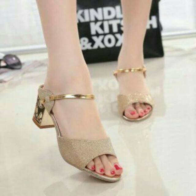 HAK TAHU DUBAI GOLD / HAK TAHU / SEPATU CEWEK / SEPATU WANITA / SANDAL HAK TAHU / SEPATU HAK