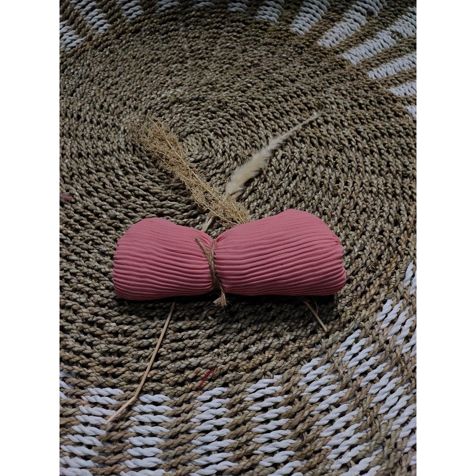 PASHMINA FULL PLISKET ZIPPER RESLETING/ PASHMINA ZIPPER RESLETING DIAMOND BY IZZA-DUSTY PINK