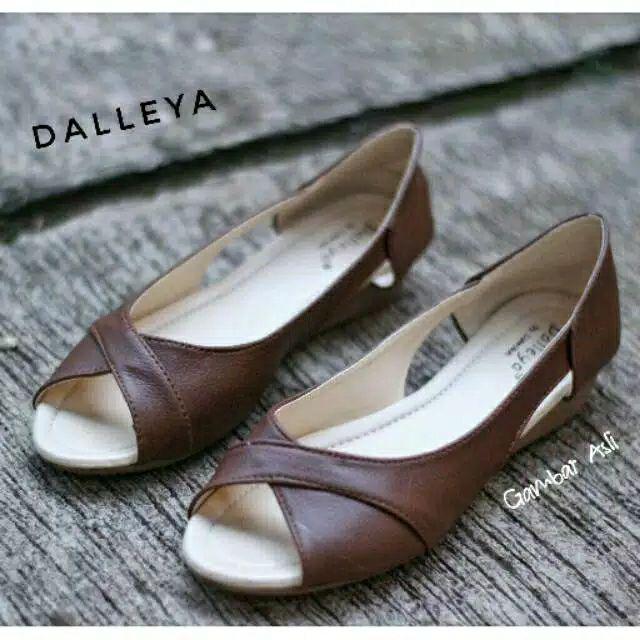 JOTUN - Lily Shoes Sepatu slip on wanita real pict cantik casual berkualitas-COKLAT