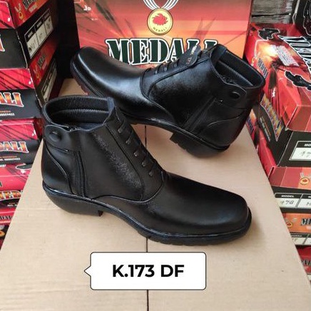 Sepatu kulit pria PDH boots polri TNI security guard PNS sepatu Kerja formal Tampil lebih