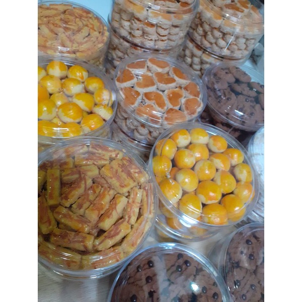 

KUE KERING NASTAR HAMPERS NIKAHAN