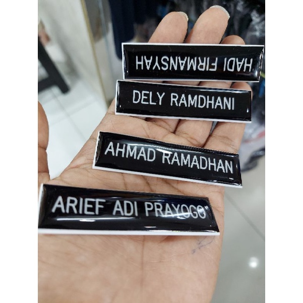 name tag pakai lapisan resin