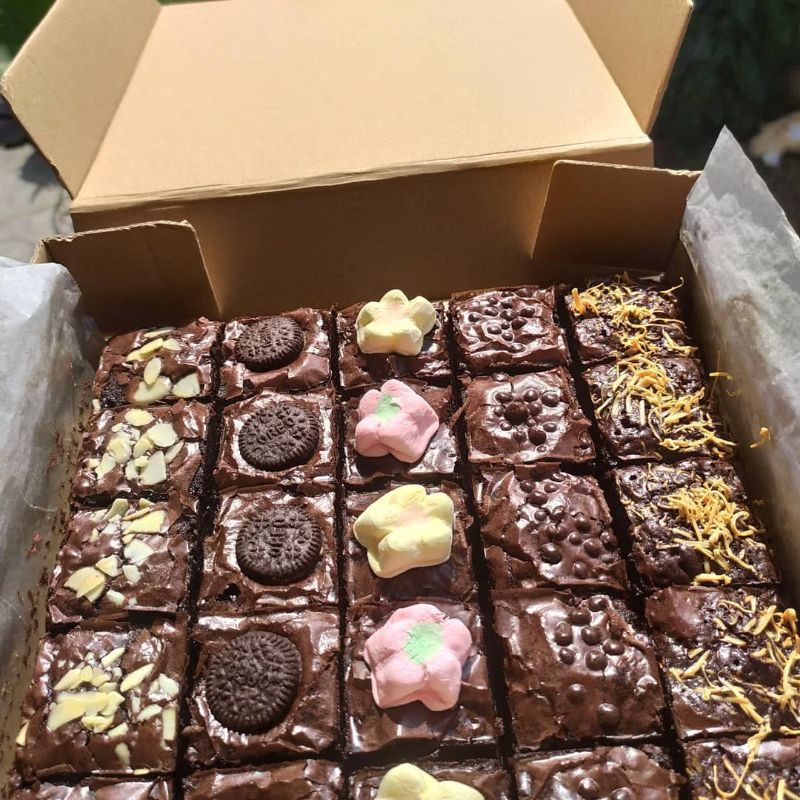 

Brownies Panggang Cokelat Standard Size 20x20cm