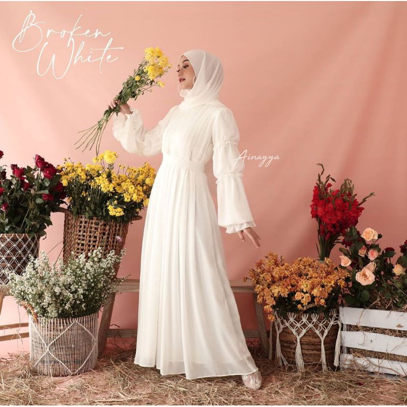 Clara dress S ori by Ainayya