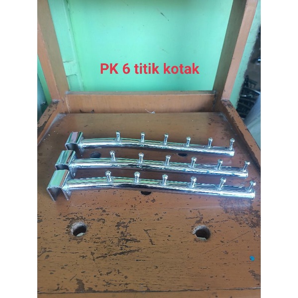 Hanger suling kotak 6 tekuk untuk pipa kotak