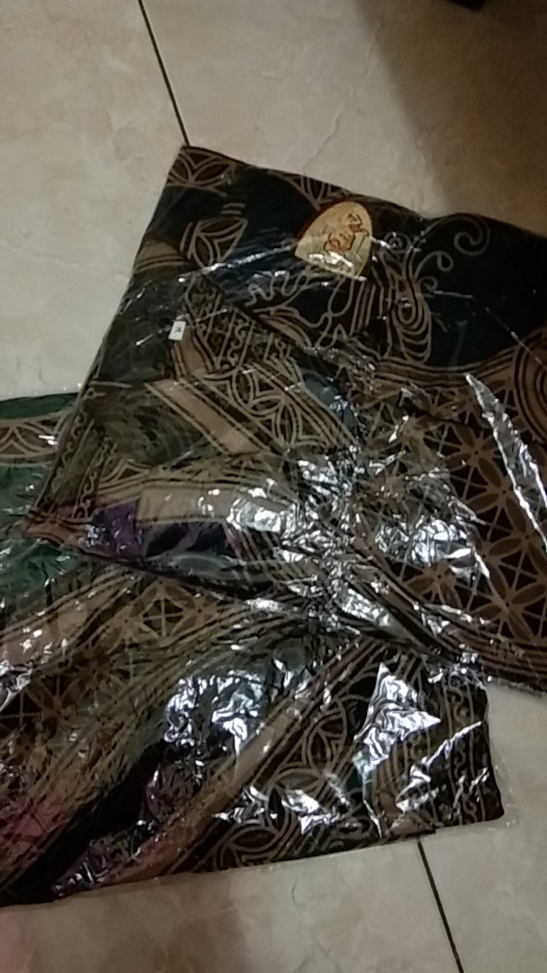 Hem Batik Masakini
