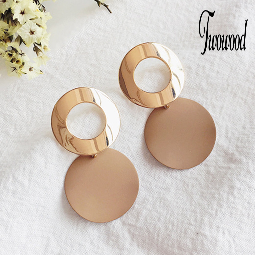 Anting Stud Bentuk Bulat Model Hollow Out Untuk Wanita