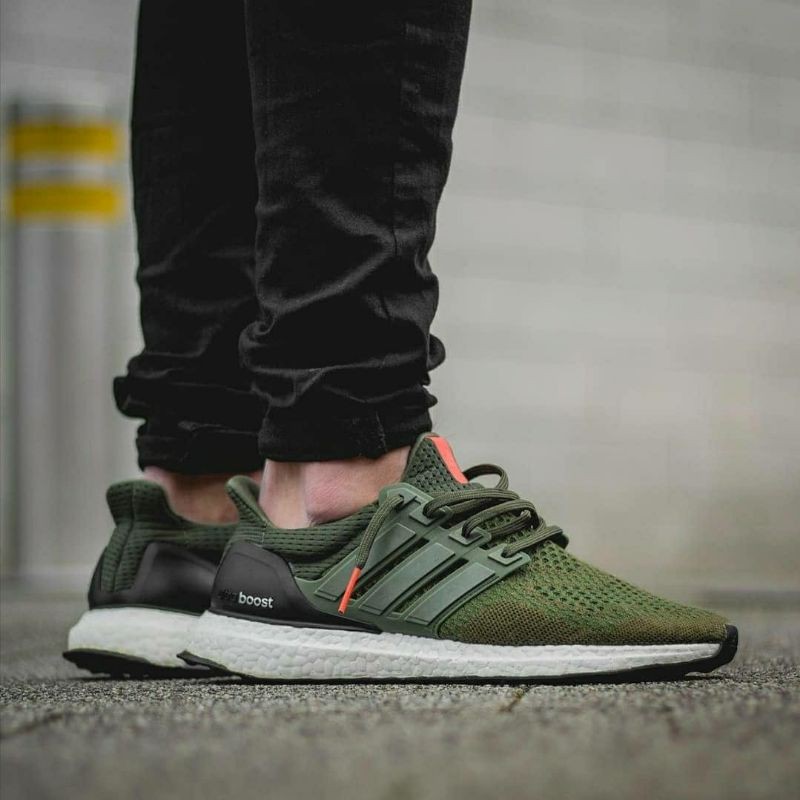 Sepatu Adidas Ultra Boost 1 0 Olive Green Buat Cowok Shopee Indonesia