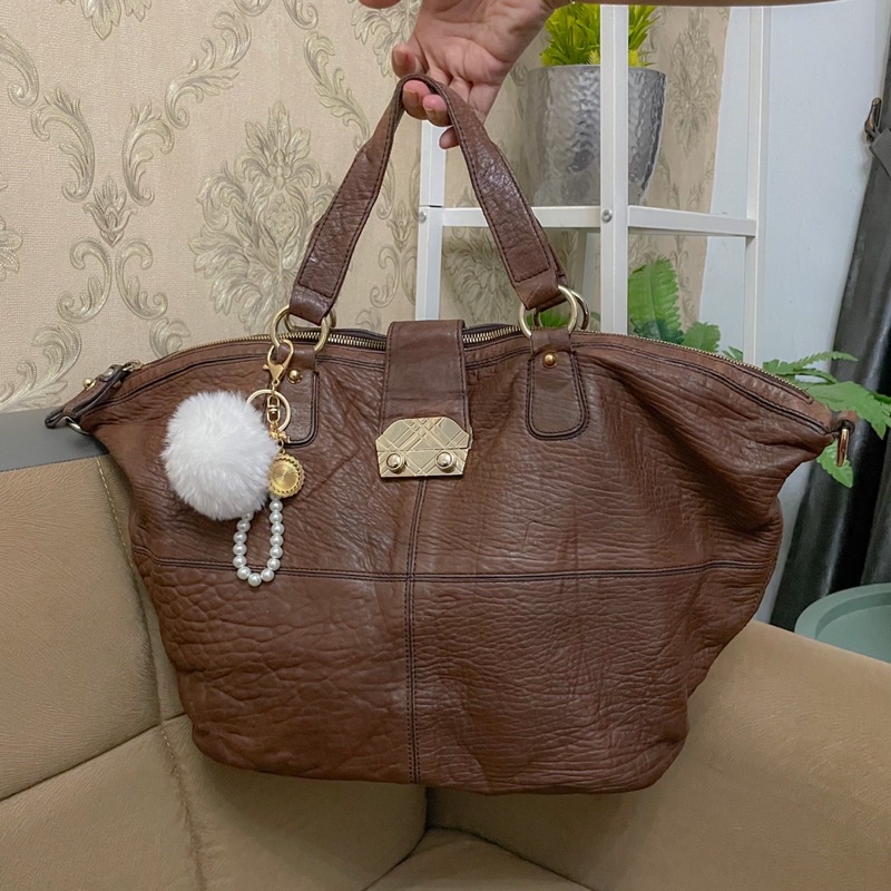 PRELOVED TAS DAKS KULIT ASLI