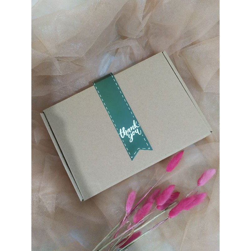 

kemasaan box hampers (tambahan)