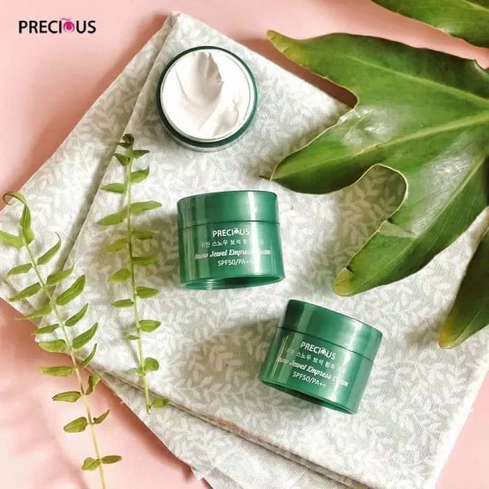 Precious Snow Jewel Empress Cream