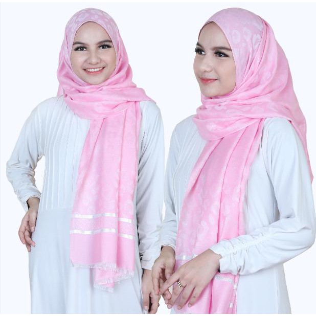 MOBASA OFFICIAL Pashmina Silk Premium Jilbab Pashmina Silk Kerudung Pashmina silk Import Leopard-Leoblink - Pink