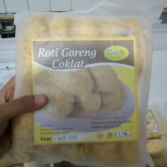

Roti goreng isi coklat