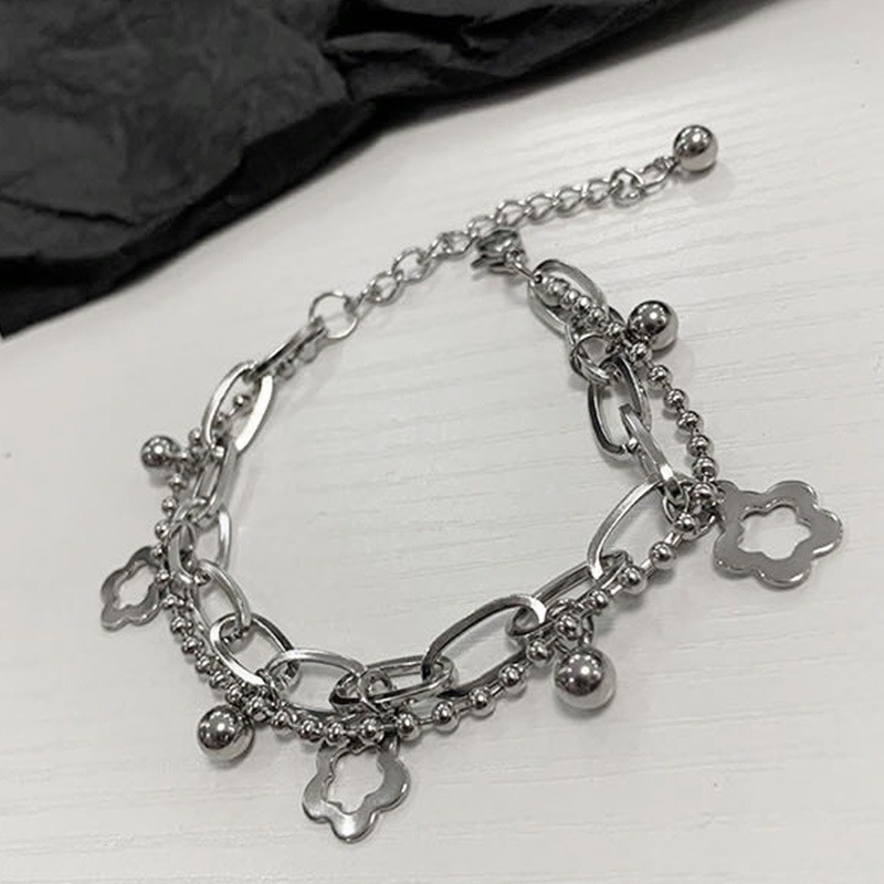 Gelang Model Double layer Desain Kucing Dan Bunga Bahan Metal Gaya Jepang Untuk Wanita