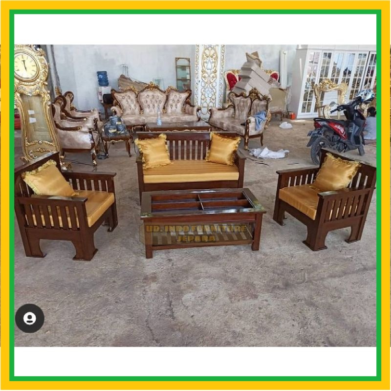 Meja kursi ruang tamu minimalis bahan kayu jati busa + 4 bantal