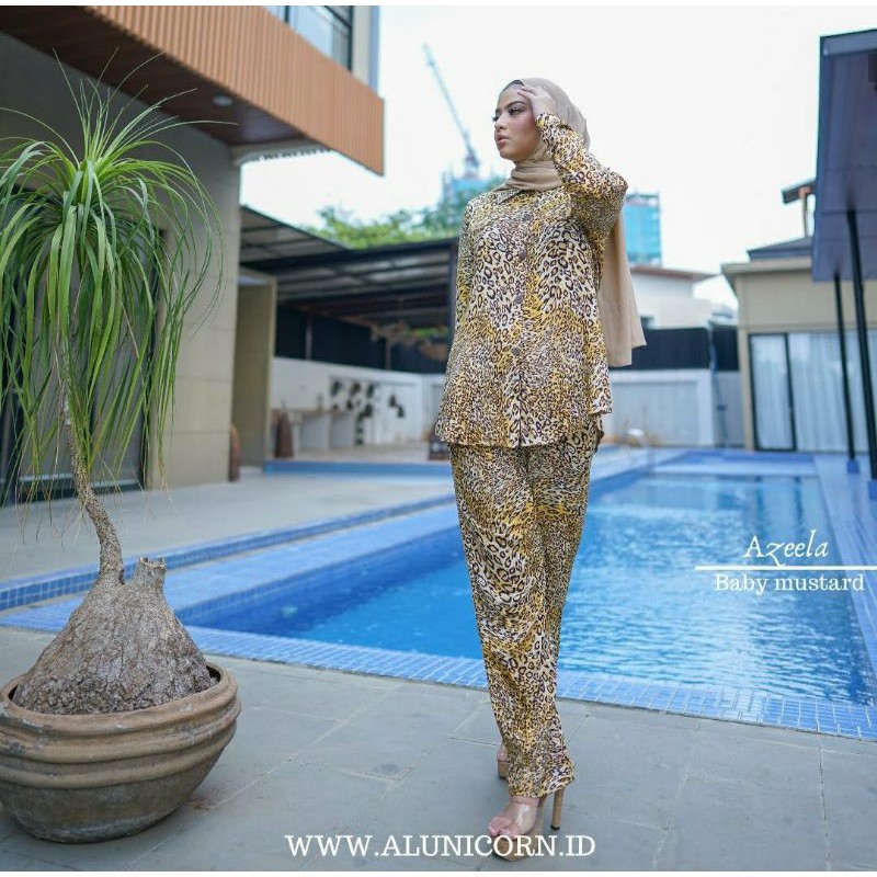 new set pajamas leo by alunicorn