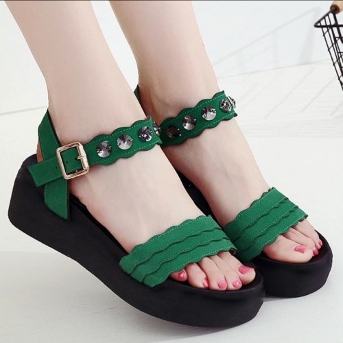 Wadges Sandal wanita Hijau  821