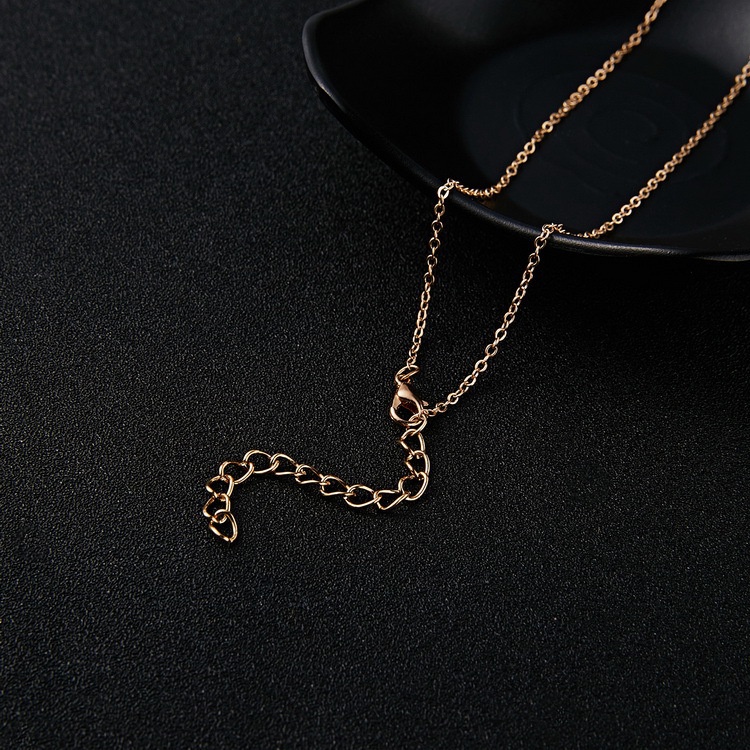 Light luxury temperament niche design sense new versatile simple necklace 210825