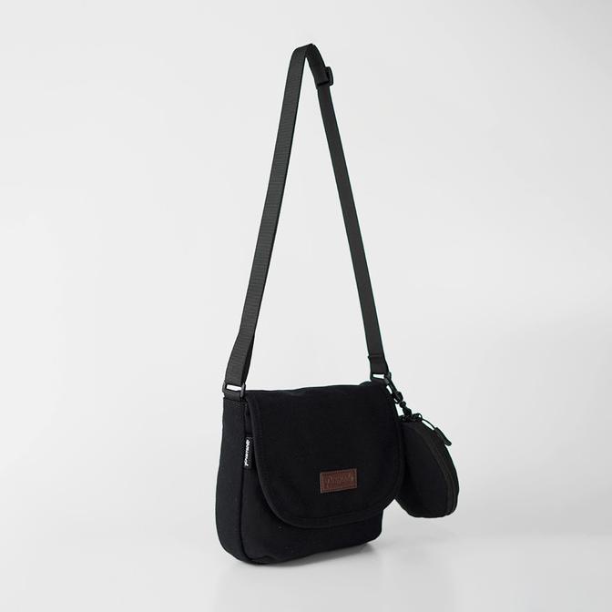 Pamole - Tas Selempang Waterproof Penutup Resleting - Yua Series