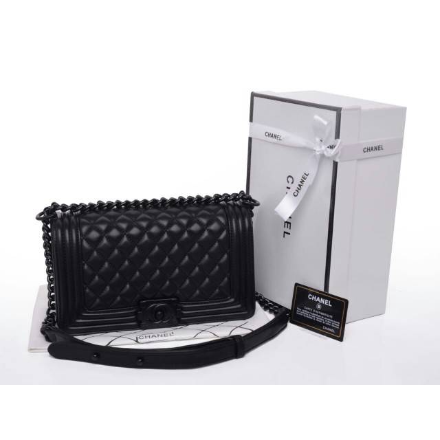 Best Seller chanel boy so black 8811