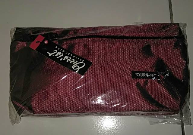 Tas selempang OURS-IST original - maroon