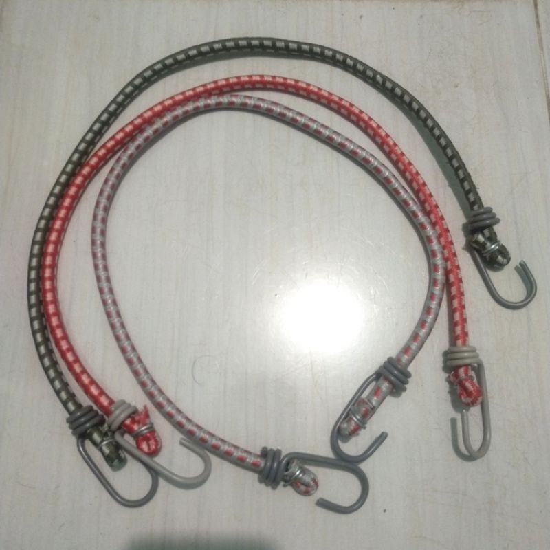 karet pengikat barang di motor