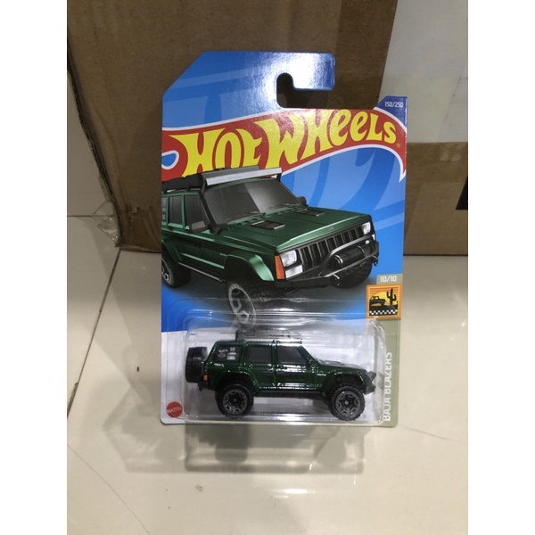 95 jeep cherokee hotwheels hijau